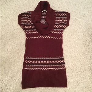 Fitted tunic style sweater